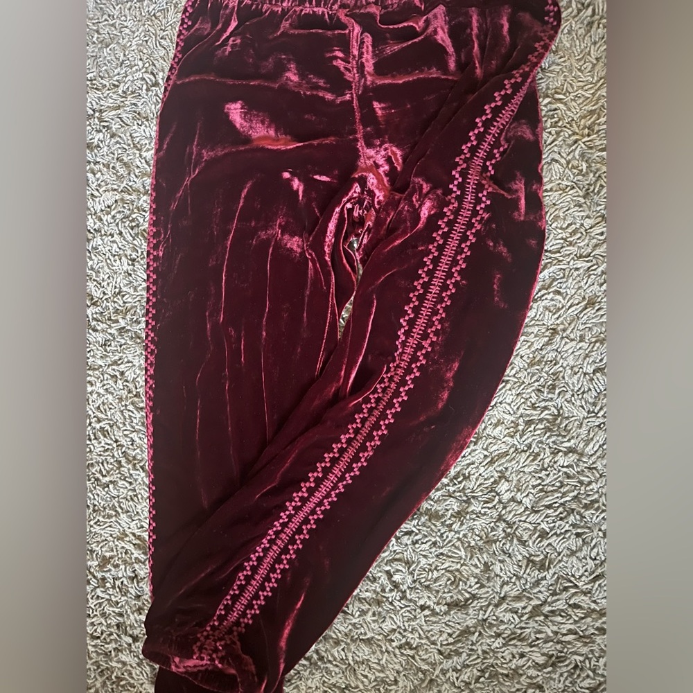 SOLD Johnny Was Aurora Velvet Jogger Pants - Picture 8 of 8